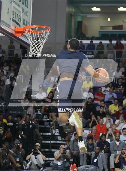 Thumbnail 2 in Slam Dunk Contest (City of Palms Classic) photogallery.