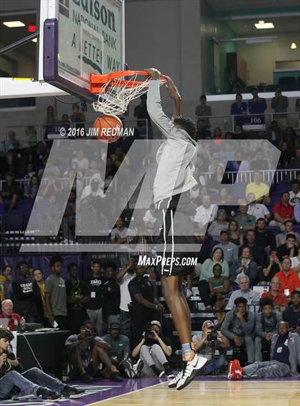 Thumbnail 1 in Slam Dunk Contest (City of Palms Classic) photogallery.