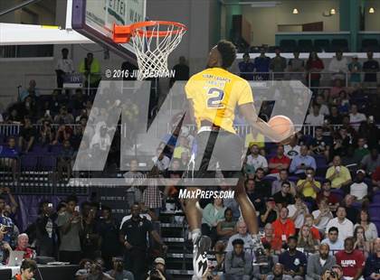 Thumbnail 3 in Slam Dunk Contest (City of Palms Classic) photogallery.