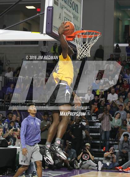 Thumbnail 2 in Slam Dunk Contest (City of Palms Classic) photogallery.