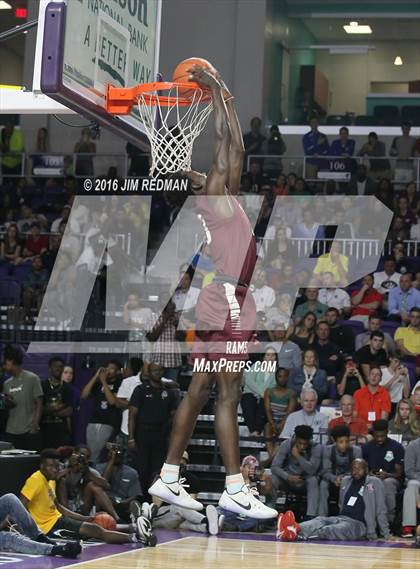 Thumbnail 3 in Slam Dunk Contest (City of Palms Classic) photogallery.