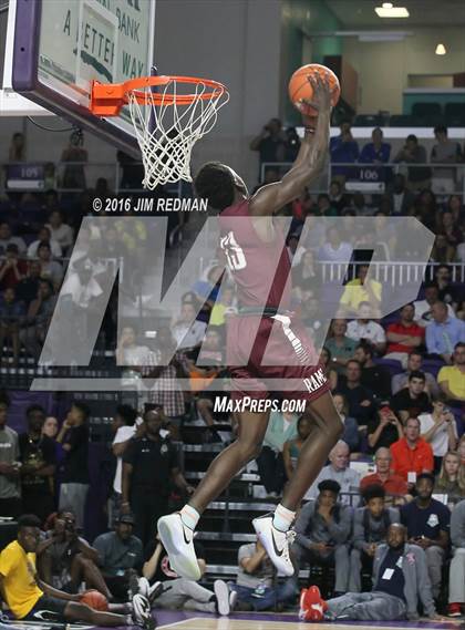 Thumbnail 2 in Slam Dunk Contest (City of Palms Classic) photogallery.