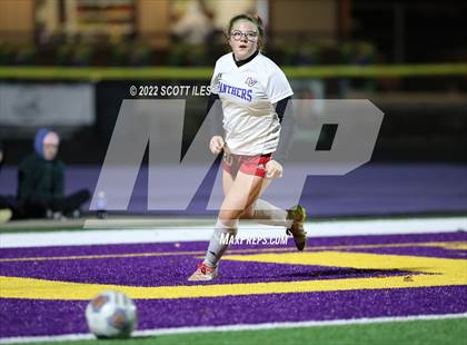 Thumbnail 2 in Licking Valley vs Bloom-Carroll (OHSAA D2 District) photogallery.