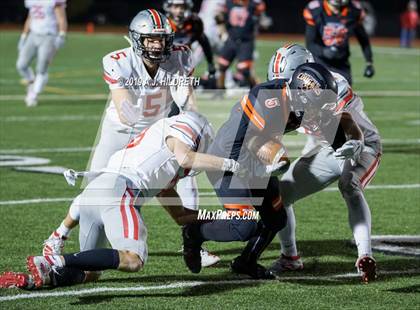Thumbnail 1 in Blue Valley West vs. Shawnee Mission Northwest photogallery.