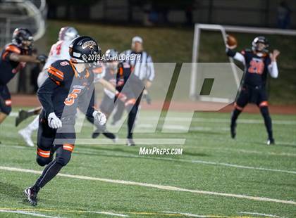 Thumbnail 2 in Blue Valley West vs. Shawnee Mission Northwest photogallery.