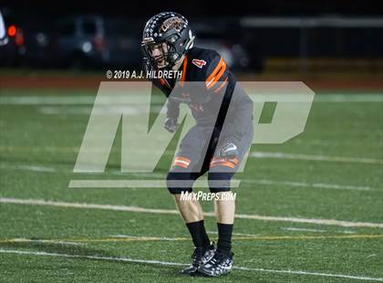 Thumbnail 2 in Blue Valley West vs. Shawnee Mission Northwest photogallery.