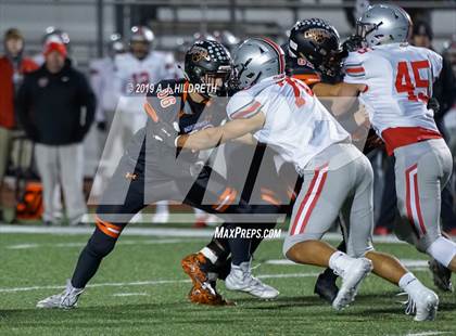Thumbnail 1 in Blue Valley West vs. Shawnee Mission Northwest photogallery.