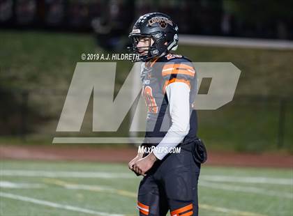 Thumbnail 2 in Blue Valley West vs. Shawnee Mission Northwest photogallery.