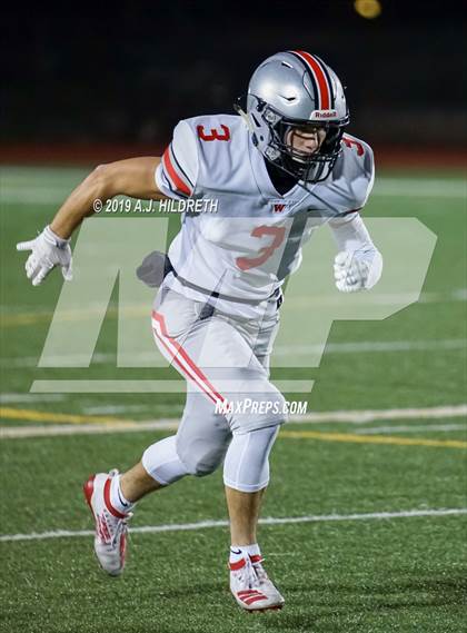 Thumbnail 1 in Blue Valley West vs. Shawnee Mission Northwest photogallery.