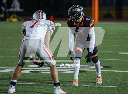 Thumbnail 2 in Blue Valley West vs. Shawnee Mission Northwest photogallery.