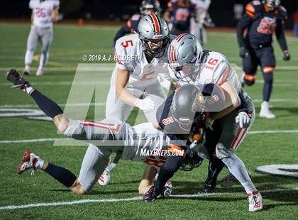 Thumbnail 2 in Blue Valley West vs. Shawnee Mission Northwest photogallery.