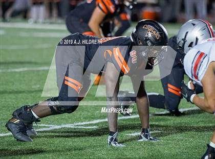 Thumbnail 2 in Blue Valley West vs. Shawnee Mission Northwest photogallery.
