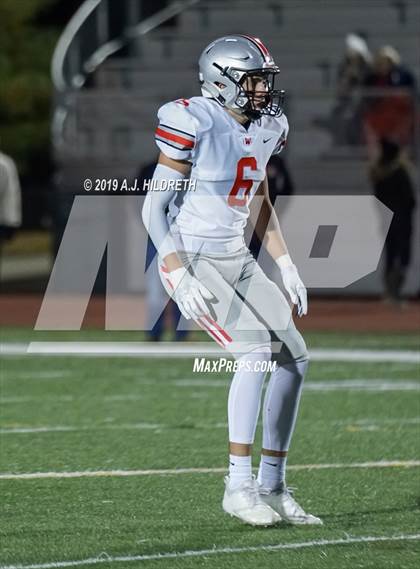 Thumbnail 1 in Blue Valley West vs. Shawnee Mission Northwest photogallery.