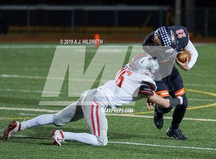 Thumbnail 3 in Blue Valley West vs. Shawnee Mission Northwest photogallery.