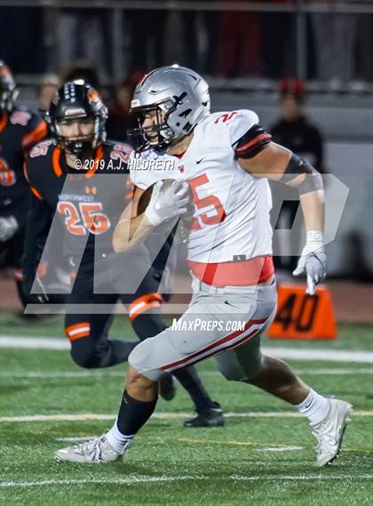 Thumbnail 1 in Blue Valley West vs. Shawnee Mission Northwest photogallery.