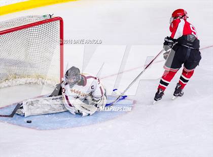 Thumbnail 1 in Newburyport vs. Winchester (MIAA Division 1 North Semifinal) photogallery.
