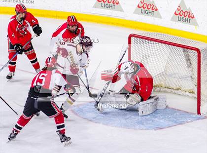 Thumbnail 2 in Newburyport vs. Winchester (MIAA Division 1 North Semifinal) photogallery.