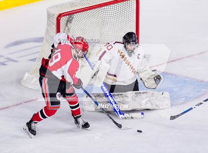 Thumbnail 3 in Newburyport vs. Winchester (MIAA Division 1 North Semifinal) photogallery.