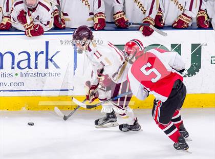 Thumbnail 2 in Newburyport vs. Winchester (MIAA Division 1 North Semifinal) photogallery.