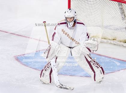 Thumbnail 3 in Newburyport vs. Winchester (MIAA Division 1 North Semifinal) photogallery.