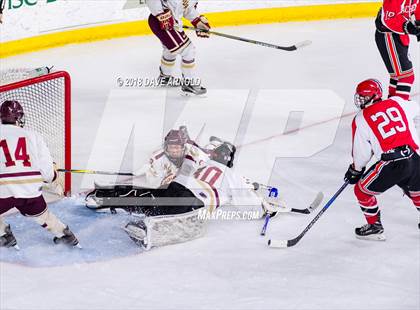 Thumbnail 1 in Newburyport vs. Winchester (MIAA Division 1 North Semifinal) photogallery.