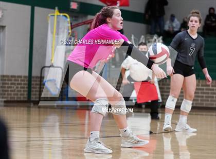 Thumbnail 3 in College Station vs Magnolia West (UIL 5A Regional Quarterfinal) photogallery.