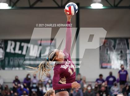 Thumbnail 3 in College Station vs Magnolia West (UIL 5A Regional Quarterfinal) photogallery.