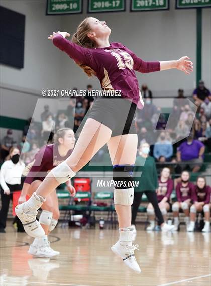 Thumbnail 2 in College Station vs Magnolia West (UIL 5A Regional Quarterfinal) photogallery.