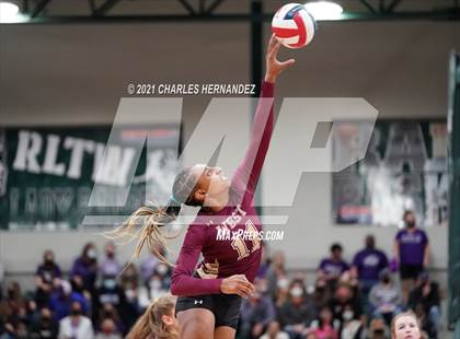 Thumbnail 1 in College Station vs Magnolia West (UIL 5A Regional Quarterfinal) photogallery.