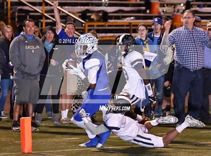 Thumbnail 3 in Charter Oak vs. Sierra Canyon (CIF SS Division 4 Semifinal) photogallery.