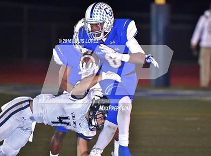 Thumbnail 3 in Charter Oak vs. Sierra Canyon (CIF SS Division 4 Semifinal) photogallery.