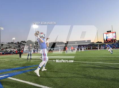 Thumbnail 3 in Lake Travis @ Westlake photogallery.