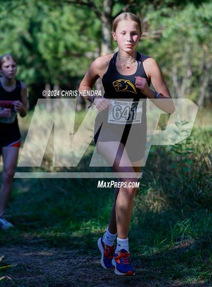 Thumbnail 2 in Jeffers Invitational photogallery.