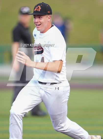 Thumbnail 2 in Aledo vs Abilene Wylie (UIL 5A Regional Semi-Final) photogallery.