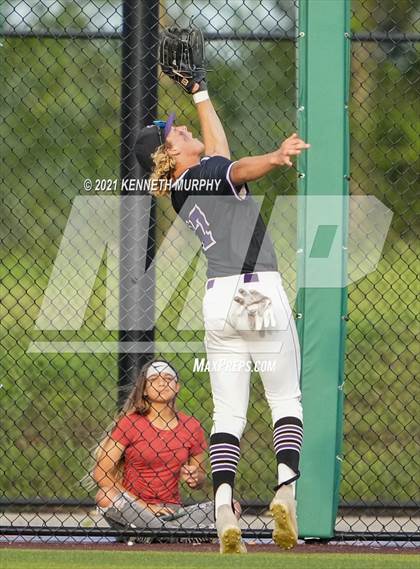 Thumbnail 2 in Aledo vs Abilene Wylie (UIL 5A Regional Semi-Final) photogallery.