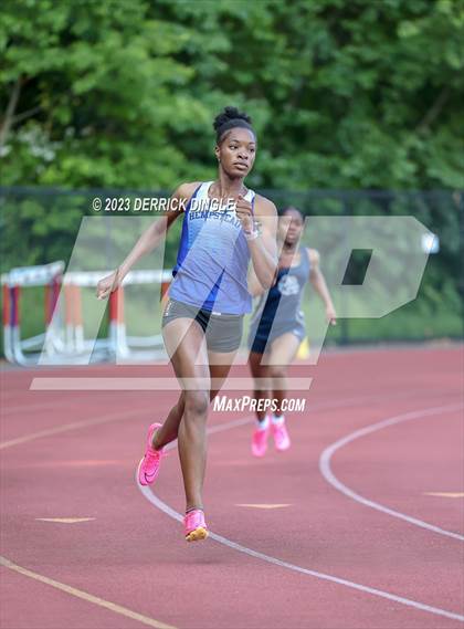 Thumbnail 1 in Section VIII Championship (400 Meters) photogallery.