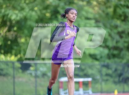 Thumbnail 3 in Section VIII Championship (400 Meters) photogallery.