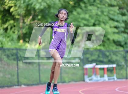Thumbnail 1 in Section VIII Championship (400 Meters) photogallery.