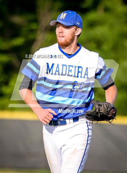 Thumbnail 3 in Summit Country Day vs. Madeira (OHSAA Division 3 Sectional) photogallery.