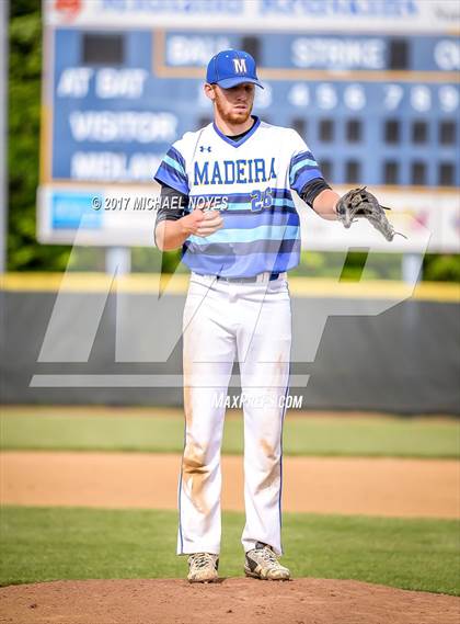 Thumbnail 3 in Summit Country Day vs. Madeira (OHSAA Division 3 Sectional) photogallery.