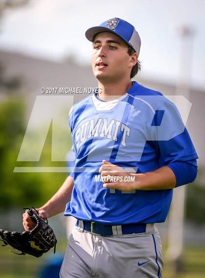 Thumbnail 2 in Summit Country Day vs. Madeira (OHSAA Division 3 Sectional) photogallery.