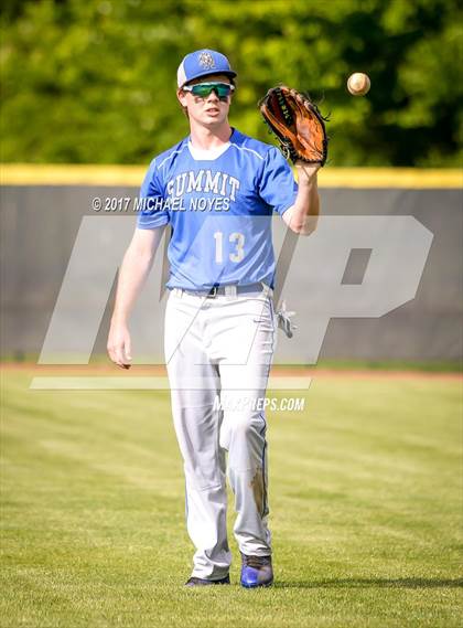 Thumbnail 3 in Summit Country Day vs. Madeira (OHSAA Division 3 Sectional) photogallery.