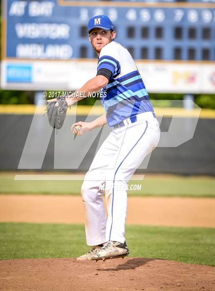 Thumbnail 1 in Summit Country Day vs. Madeira (OHSAA Division 3 Sectional) photogallery.