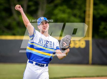 Thumbnail 3 in Summit Country Day vs. Madeira (OHSAA Division 3 Sectional) photogallery.