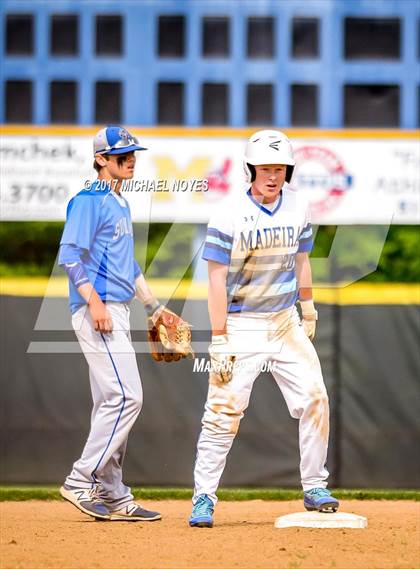 Thumbnail 2 in Summit Country Day vs. Madeira (OHSAA Division 3 Sectional) photogallery.