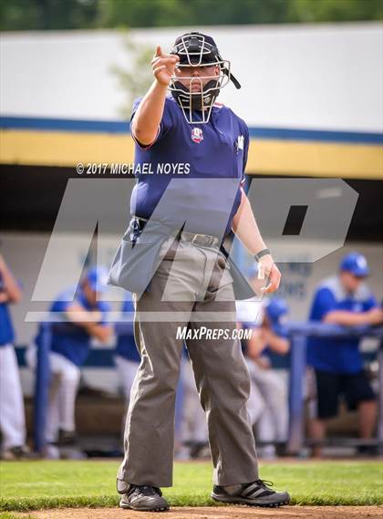 Thumbnail 2 in Summit Country Day vs. Madeira (OHSAA Division 3 Sectional) photogallery.