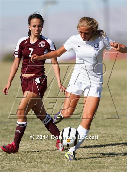 Thumbnail 1 in Desert Oasis @ Foothill photogallery.