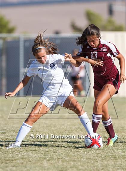 Thumbnail 1 in Desert Oasis @ Foothill photogallery.