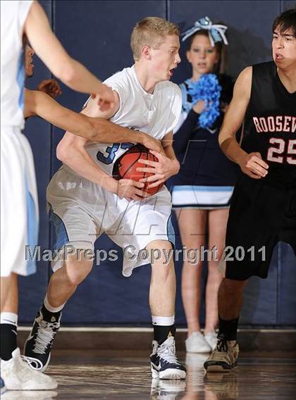 Thumbnail 2 in Valor Christian vs. Roosevelt (4A 1st Round Playoff) photogallery.