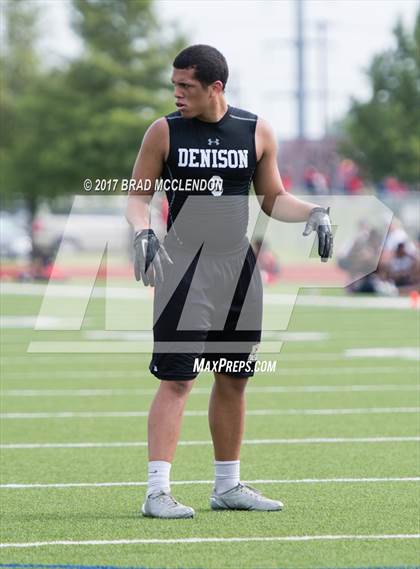 Thumbnail 2 in Denison vs. Pearce (7-on-7 Texas State Qualifying Tournament) photogallery.